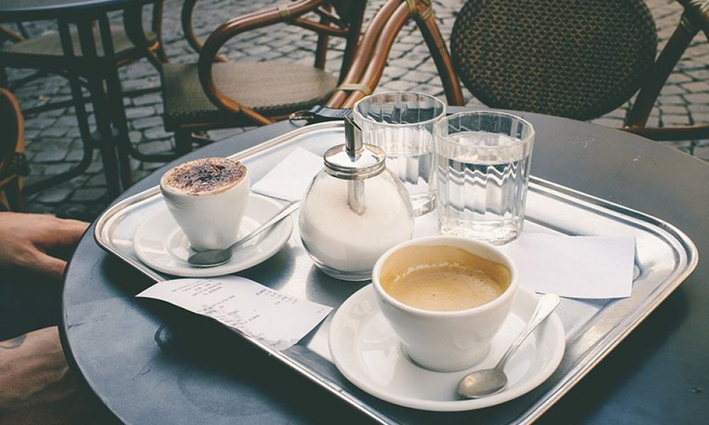Café en una terraza